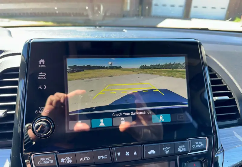 2023 Honda Odyssey Elite photo 22