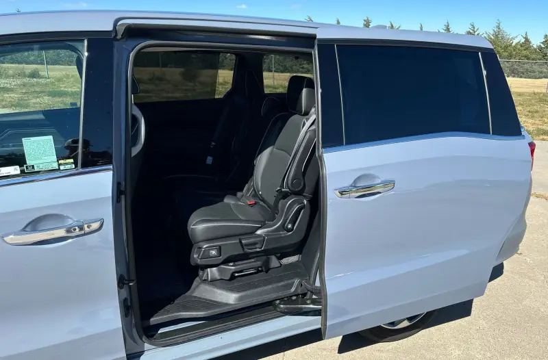 2023 Honda Odyssey Elite photo 26