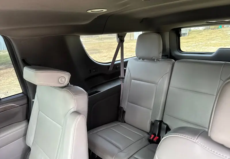 2021 Chevrolet Suburban photo 50