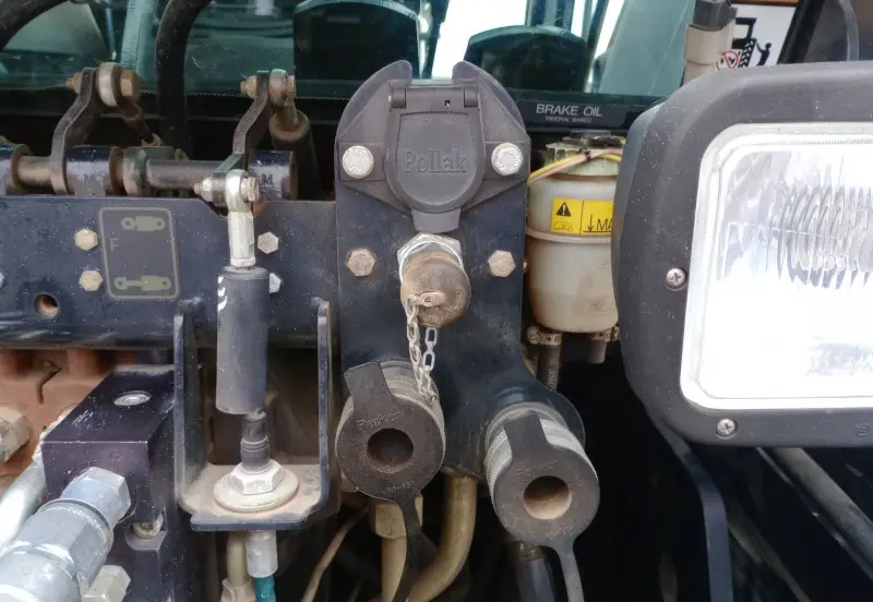 2014 New Holland TV6070 photo 24