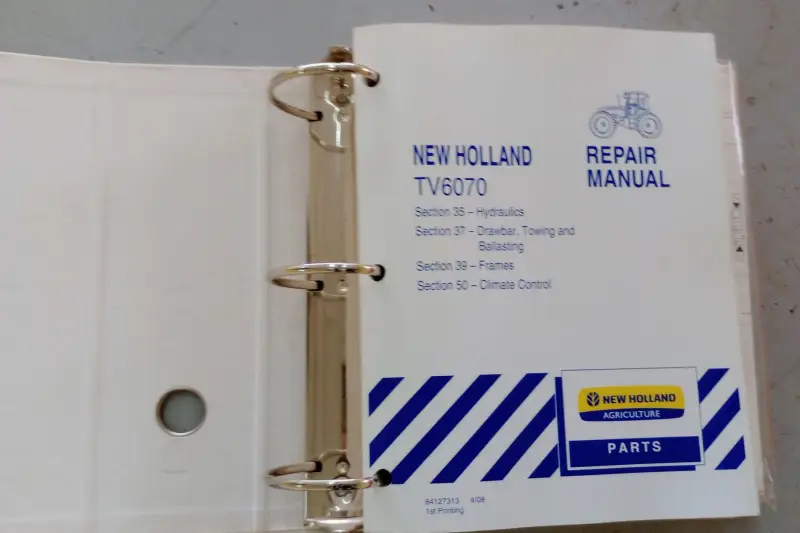 2014 New Holland TV6070 photo 80