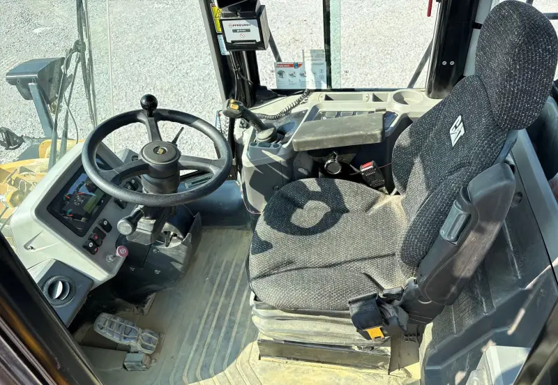 2022 Caterpillar 950GC photo 82