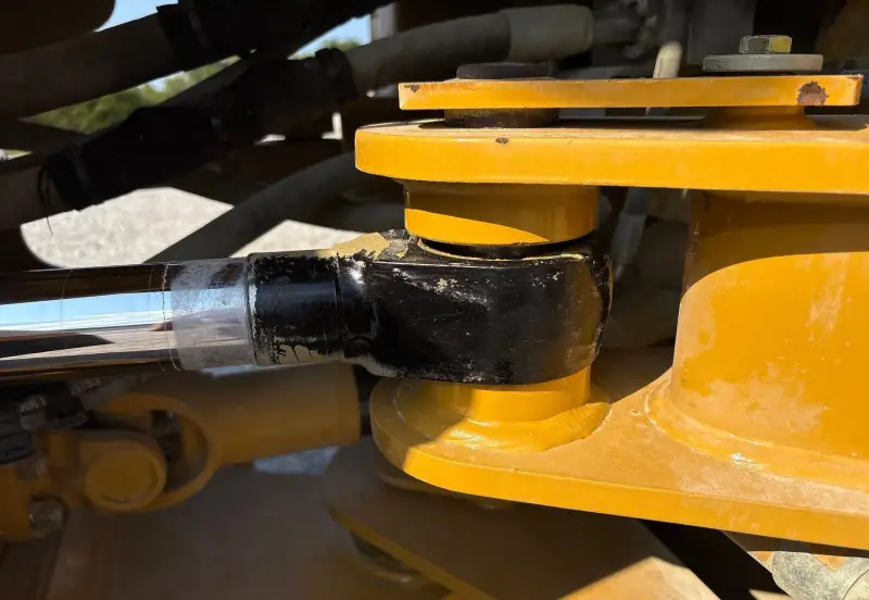 2022 Caterpillar 950GC photo 14