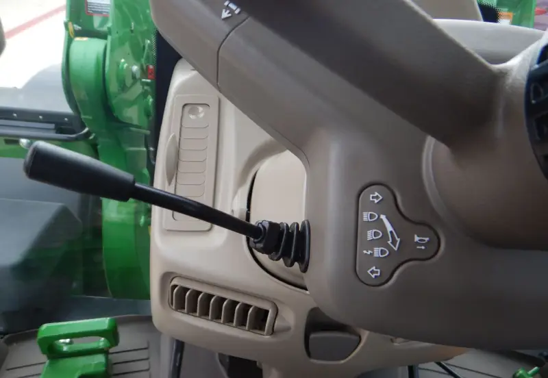 2022 John Deere 6155 photo 44