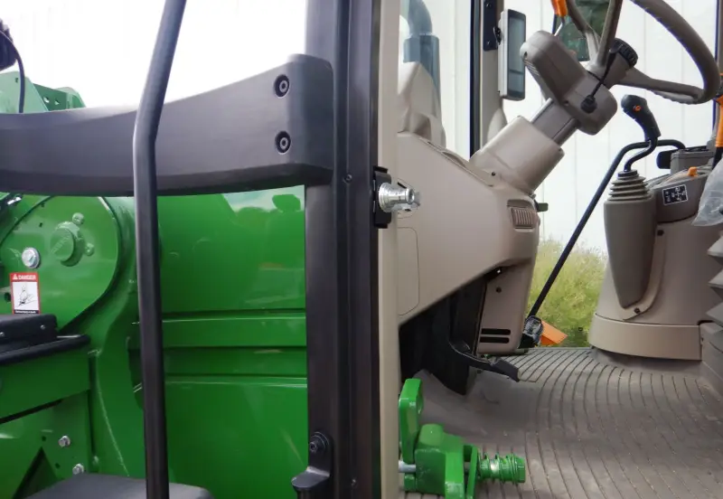 2022 John Deere 6155 photo 28
