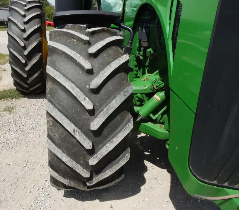 2013 John Deere 8285R photo 70