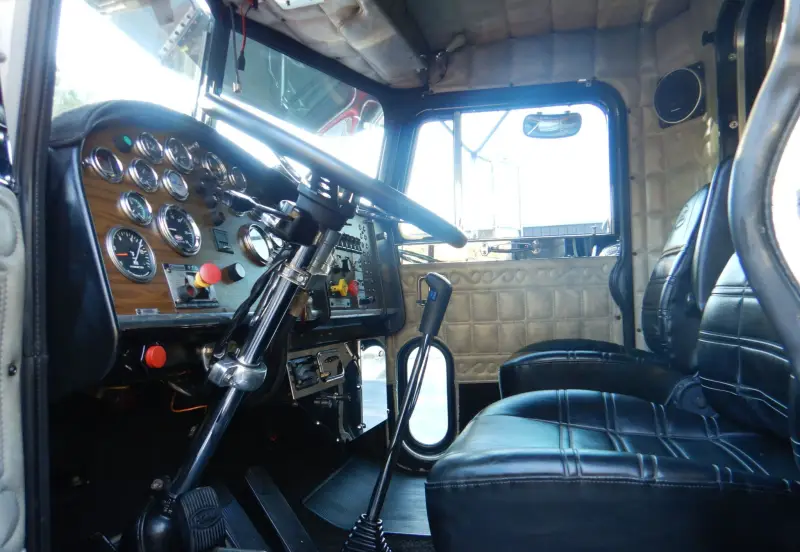 1987 Peterbilt 359 Classic photo 10