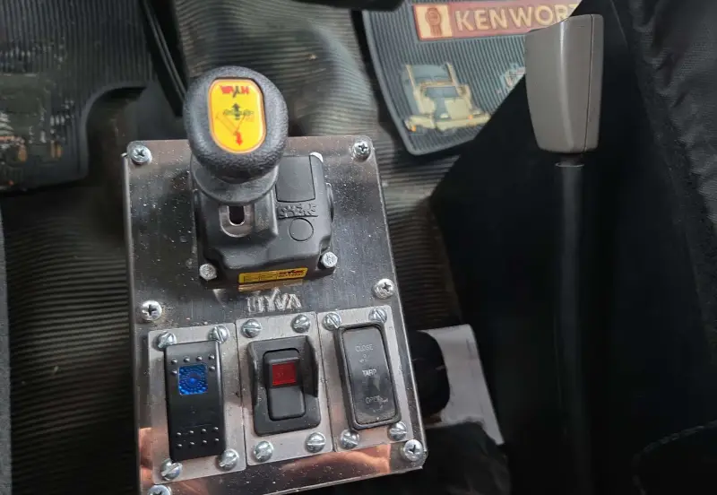 2019 Kenworth T800 photo 65