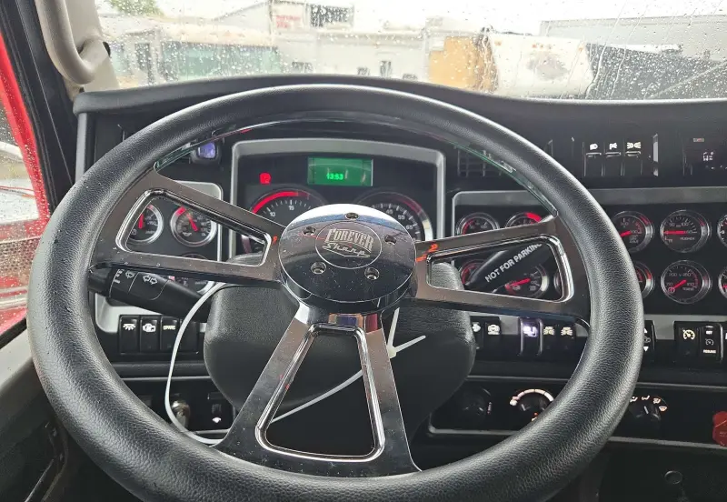 2019 Kenworth T800 photo 52