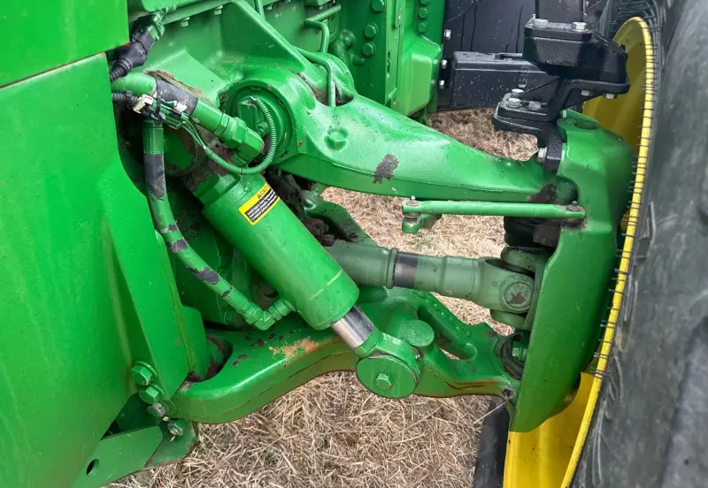 2012 John Deere 8285R photo 11