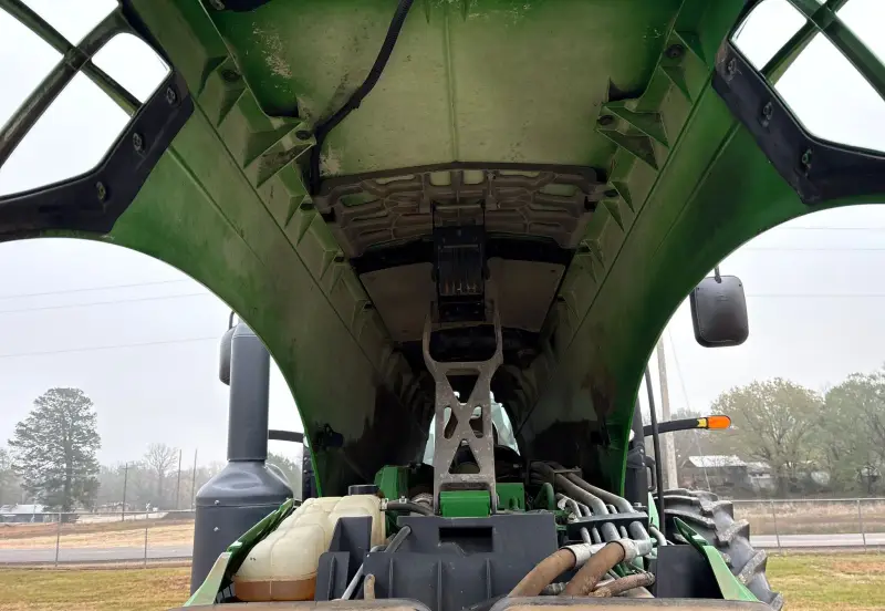 2011 John Deere 8335R photo 52