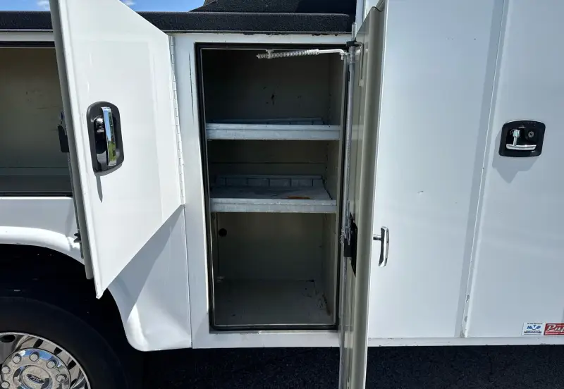2019 Ford F550 Super Duty photo 24