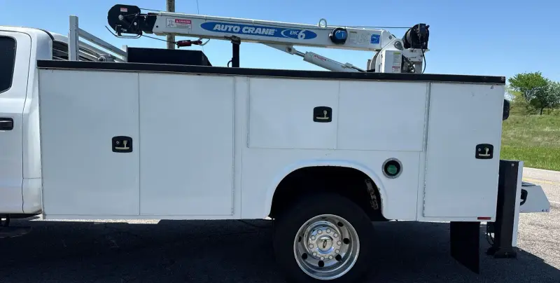 2019 Ford F550 Super Duty photo 9