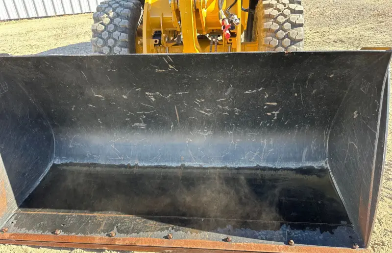 2023 Caterpillar 908 photo 13