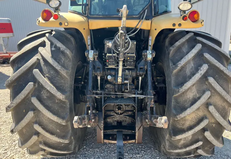 2005 Challenger MT665B photo 10