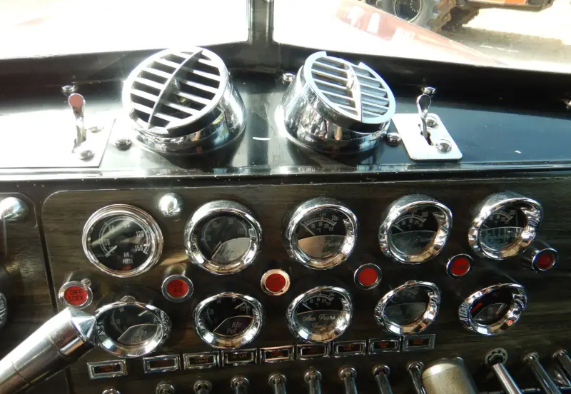 1981 Kenworth W900 photo 19