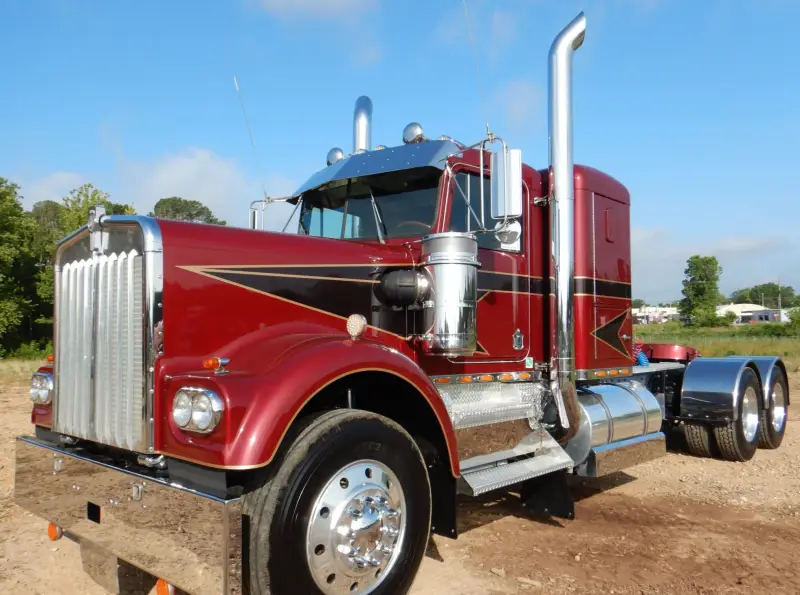 1981 Kenworth W900 photo 1