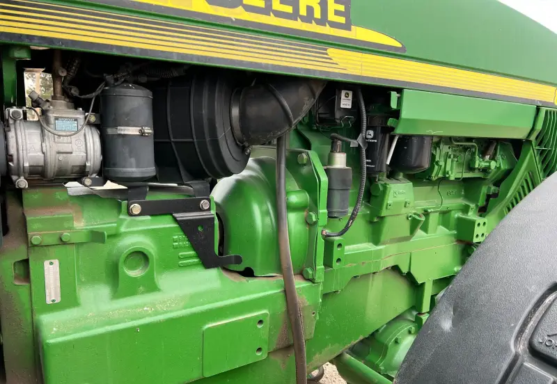 2000 John Deere 8410 photo 36
