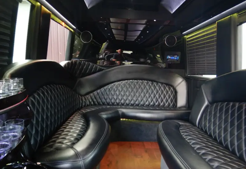 2015 Mercedes Benz Sprinter 3500 photo 33