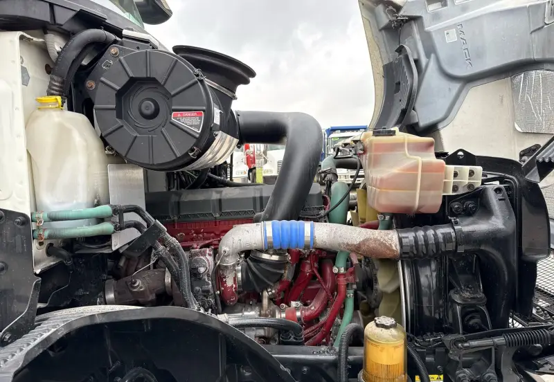 2019 Mack Anthem photo 61