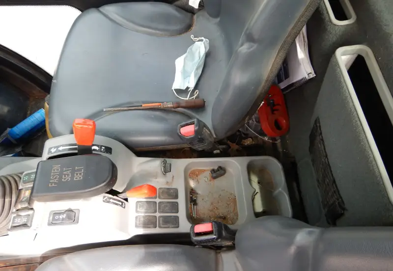 2012 Bobcat Toolcat 5600 photo 15
