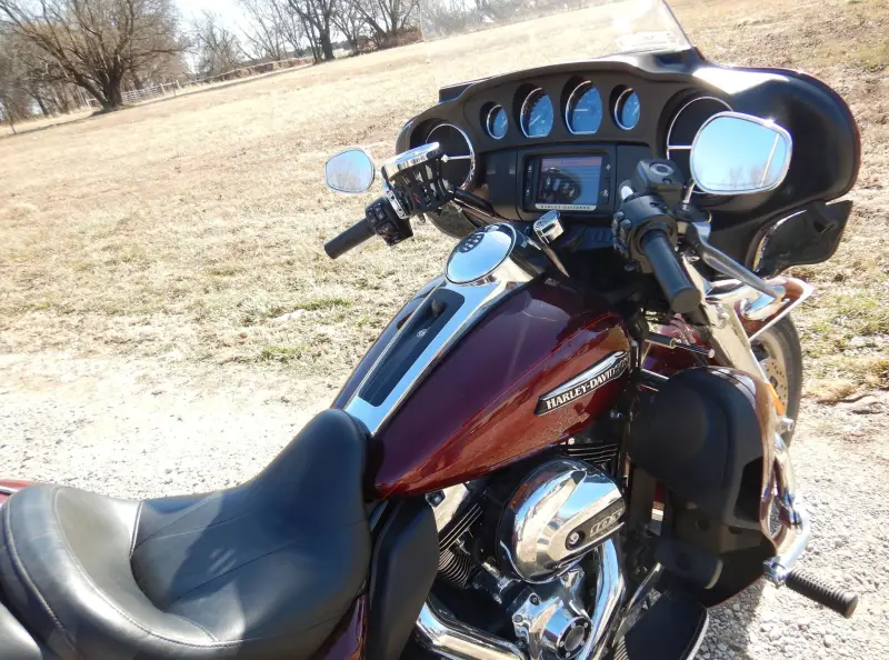 2015 Harley Davidson Tri-Glide Ultra Classic photo 20