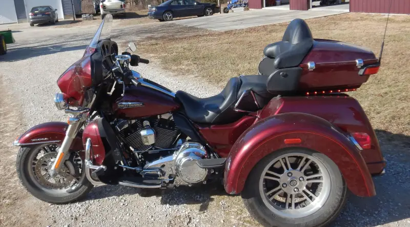 2015 Harley Davidson Tri-Glide Ultra Classic photo 8