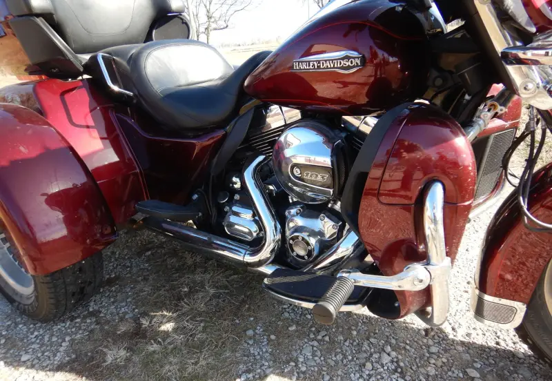 2015 Harley Davidson Tri-Glide Ultra Classic photo 19